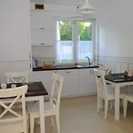 Karmelia ホームステイ ダルウフコ