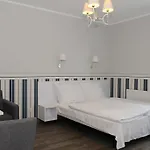 Karmelia *