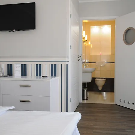 Karmelia *