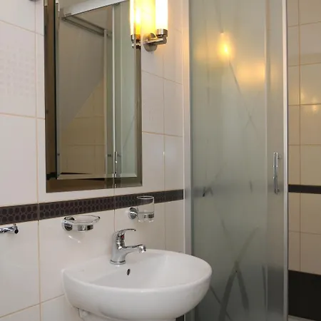 Karmelia בית אירוח דארלובקו