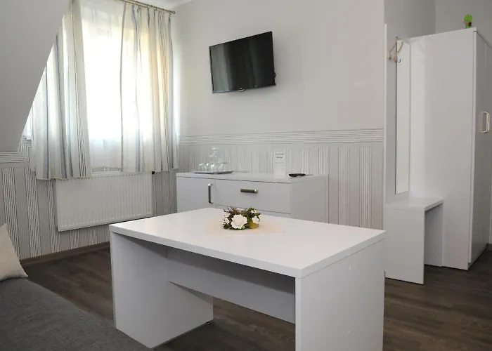 Kwatera prywatna Karmelia *